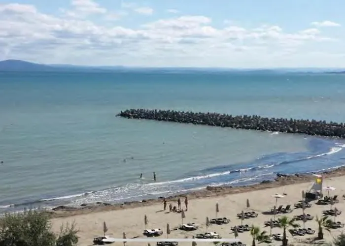 Diamond Beach Sea View Studios